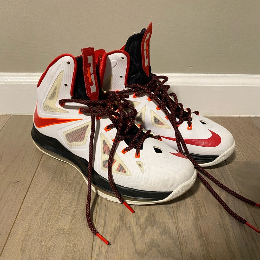 Nike Lebron X
